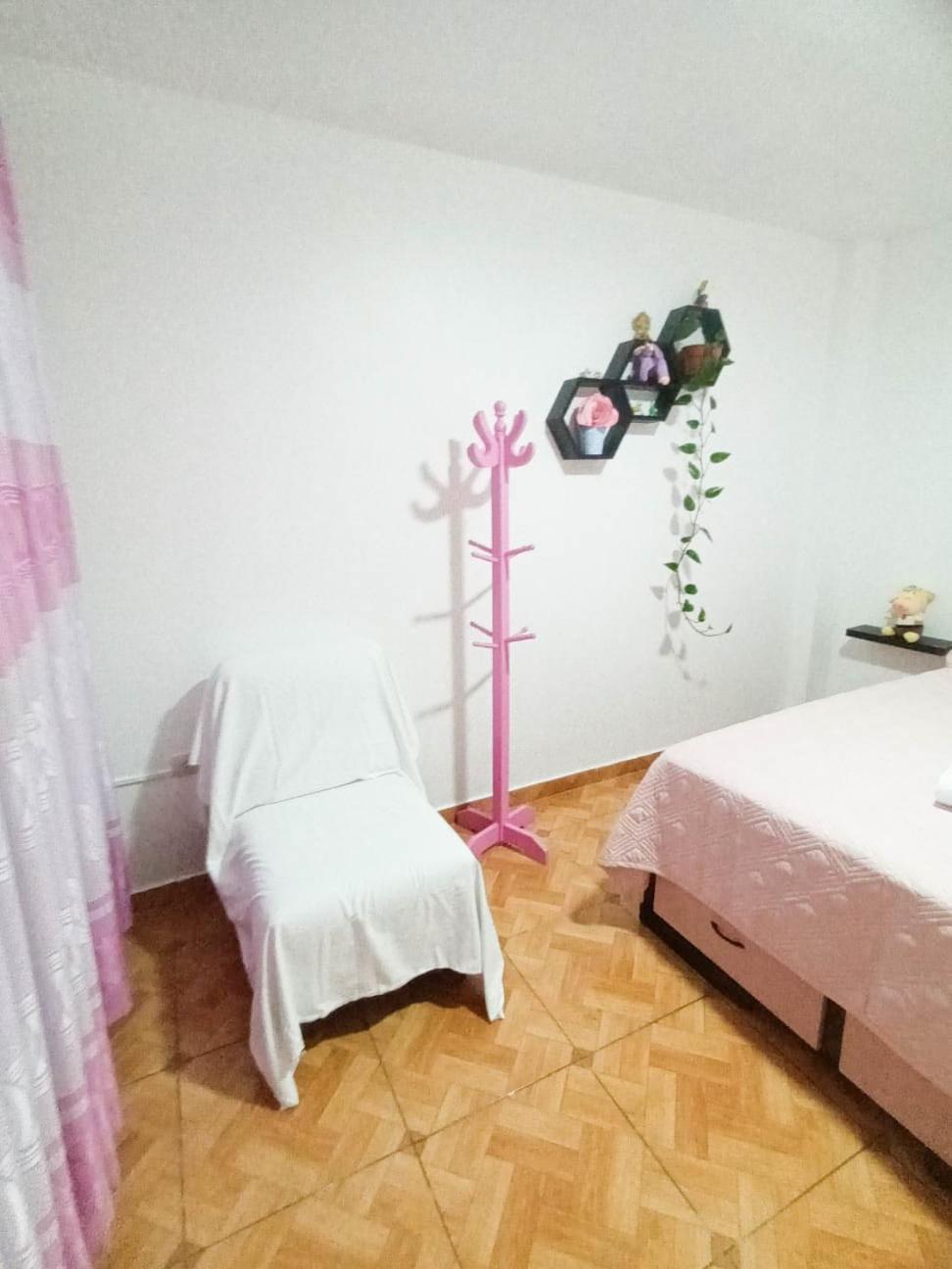 Apartamento Close To Airport - Free One Time Pickup - A Y J Familia Lima