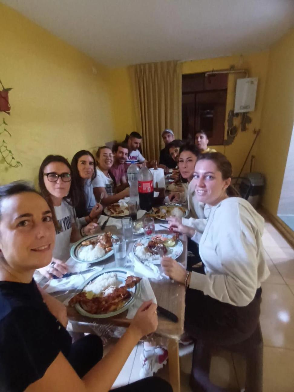Close To Airport - Free One Time Pickup - A Y J Familia *