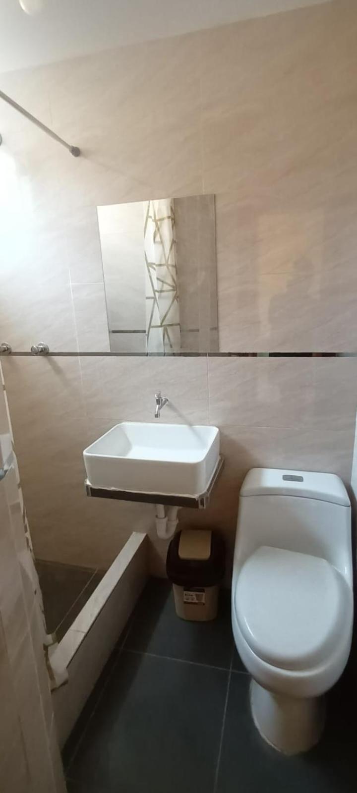 Close To Airport - Free One Time Pickup - A Y J Familia * Lima