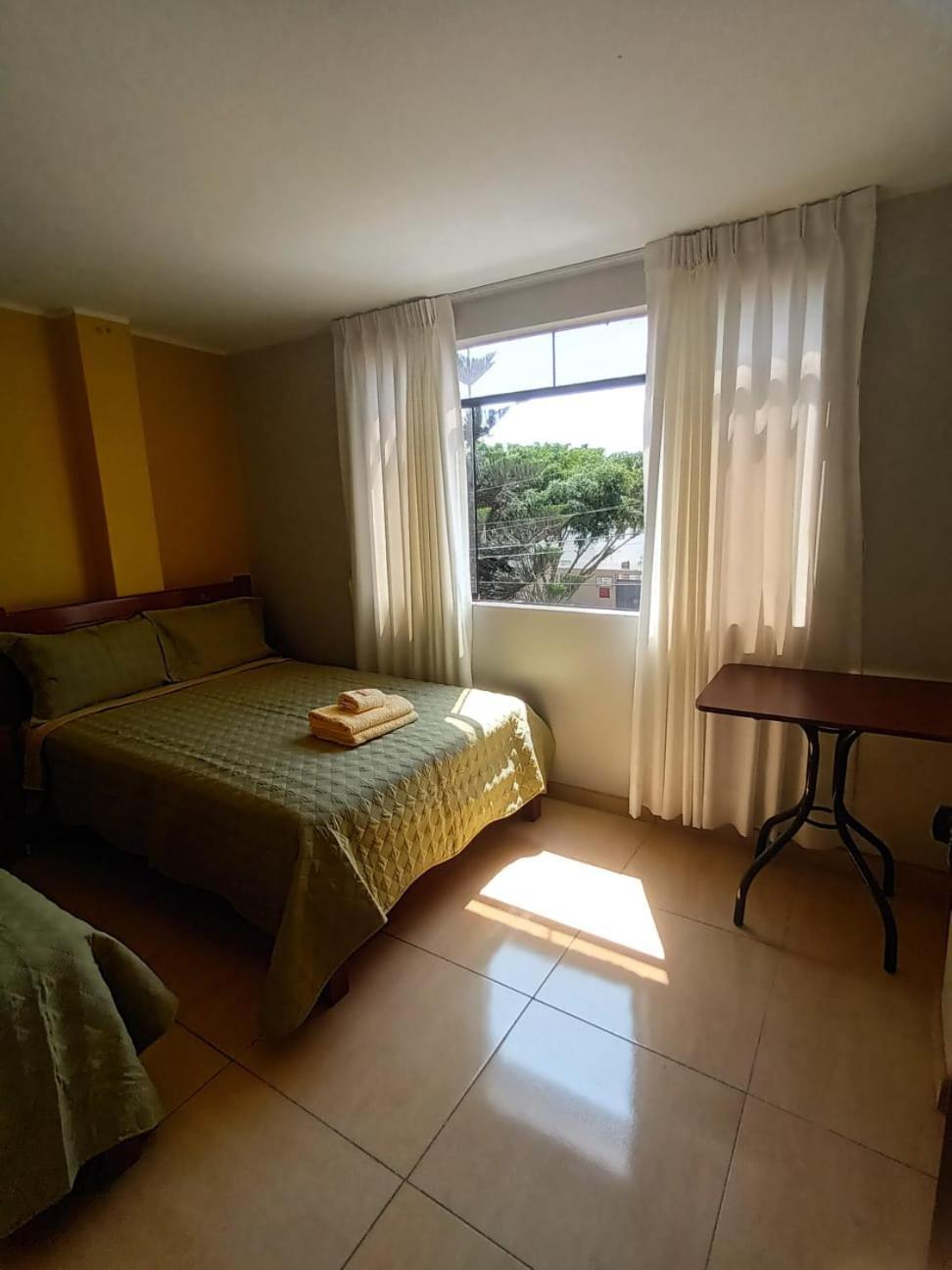 Close To Airport - Free One Time Pickup - A Y J Familia Apartamento *