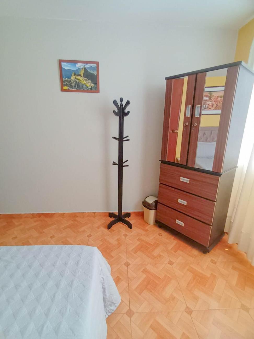 Apartamento Close To Airport - Free One Time Pickup - A Y J Familia Lima