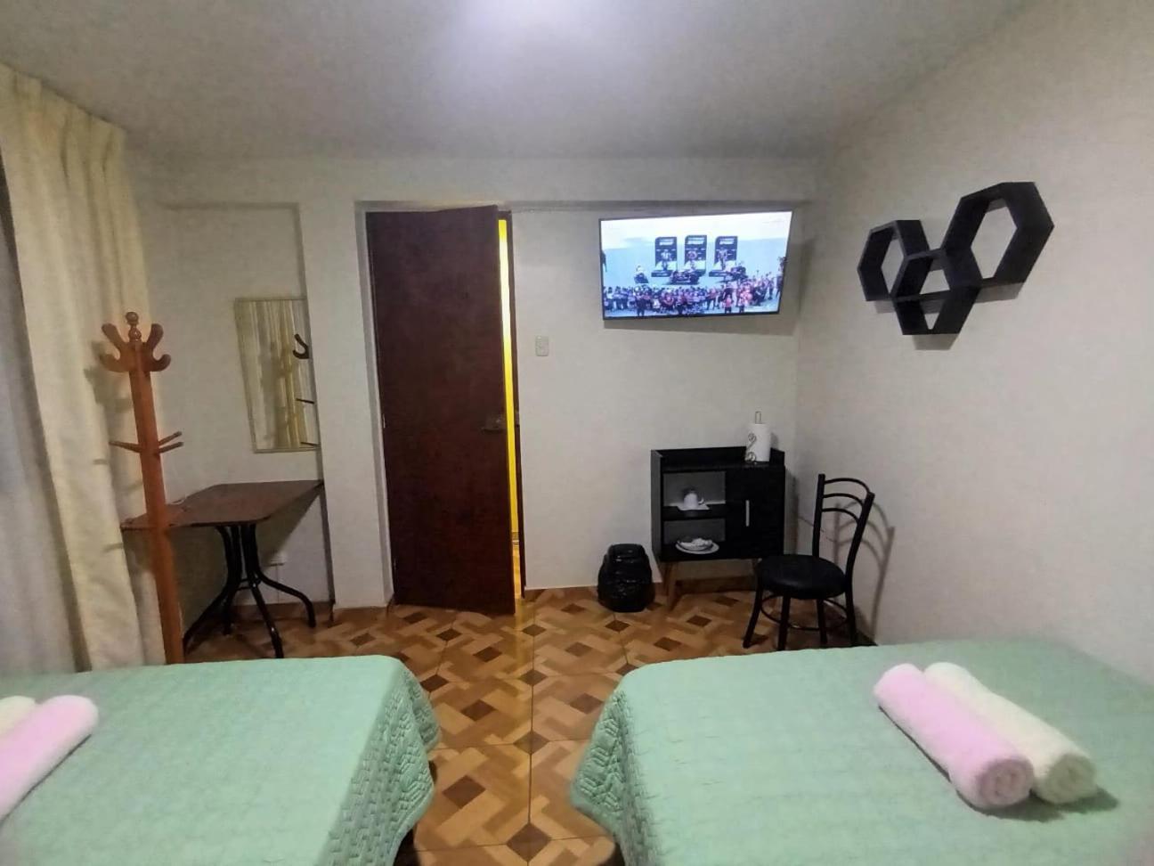 Apartamento Close To Airport - Free One Time Pickup - A Y J Familia *
