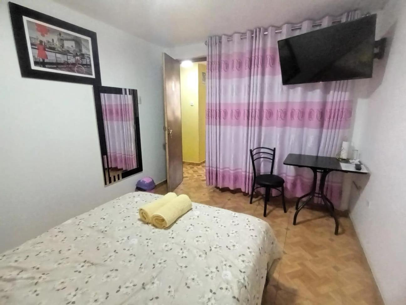 Close To Airport - Free One Time Pickup - A Y J Familia Lima
