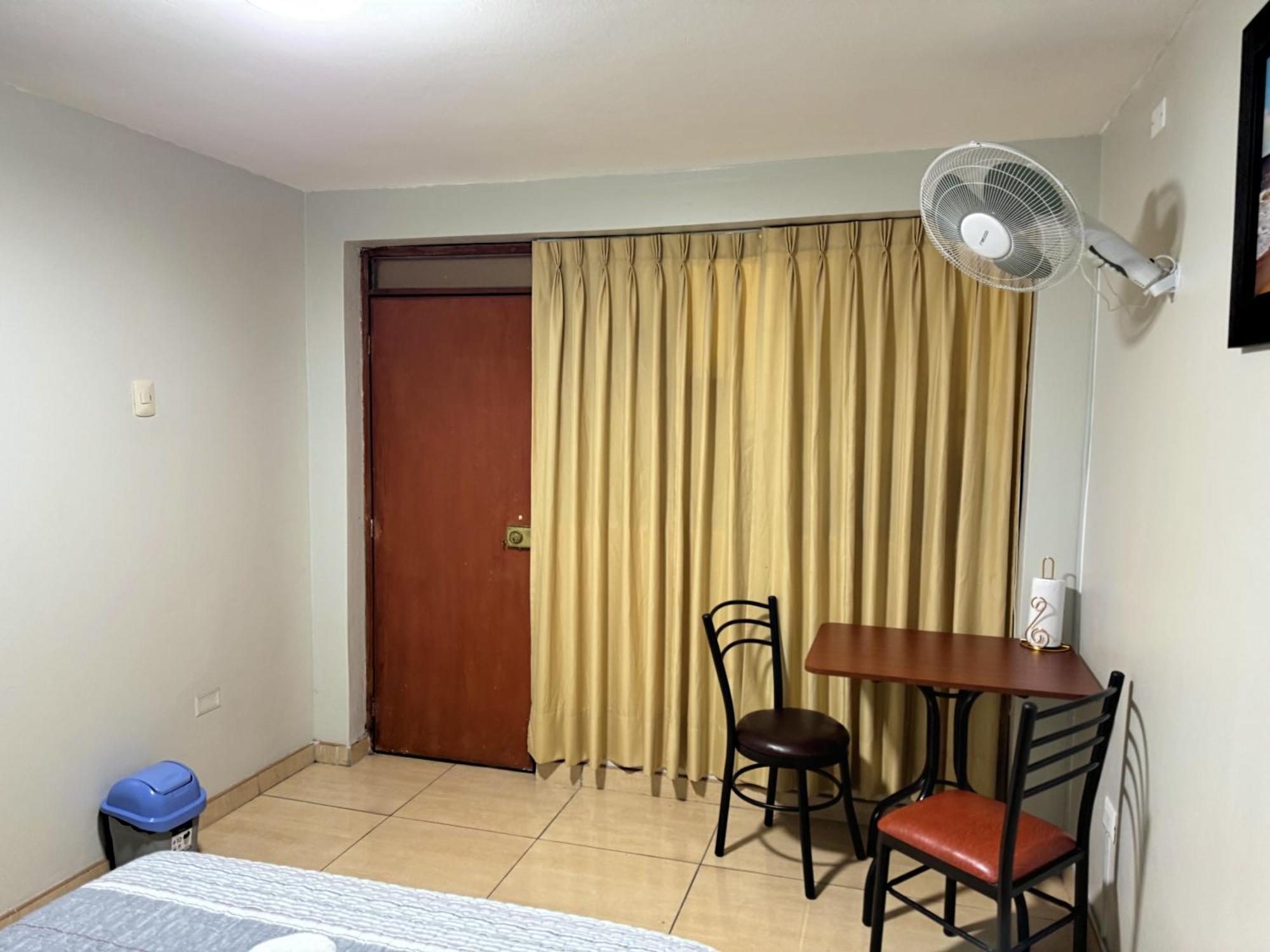 Apartamento Close To Airport - Free One Time Pickup - A Y J Familia *